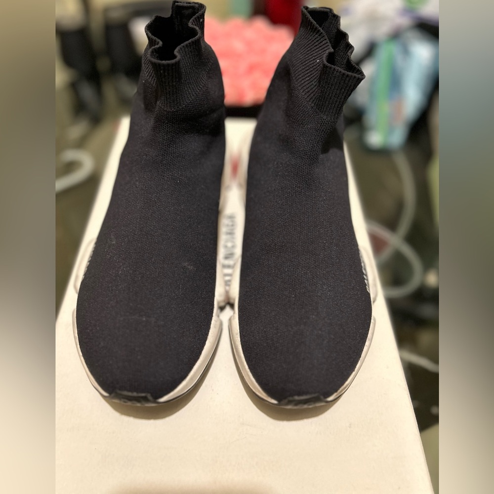 Authentic gently worn balenciaga socks, women size 40 come with original box